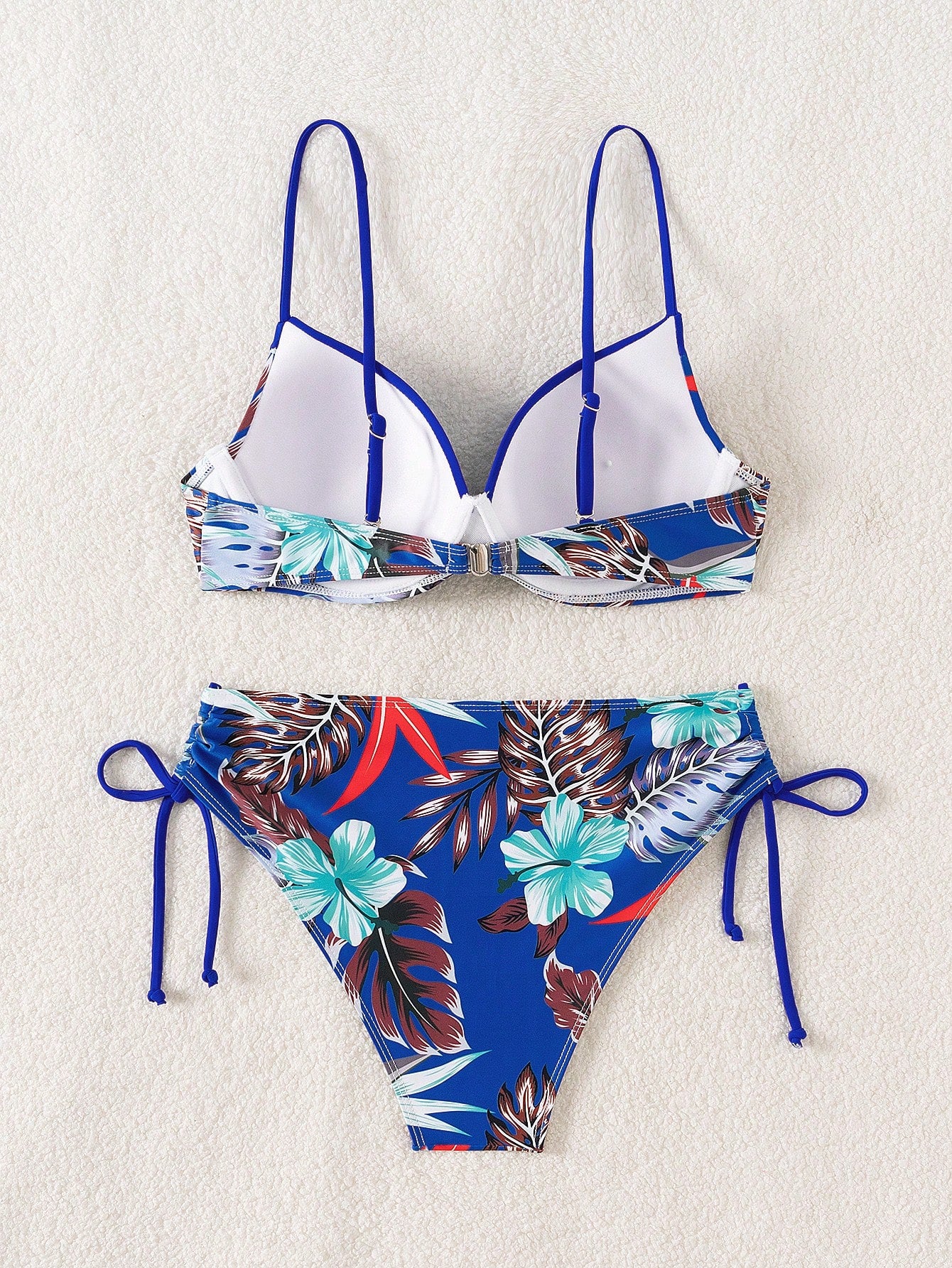 Biquíni Feminino com estampa tropical, alças de ombro ajustáveis Catherine