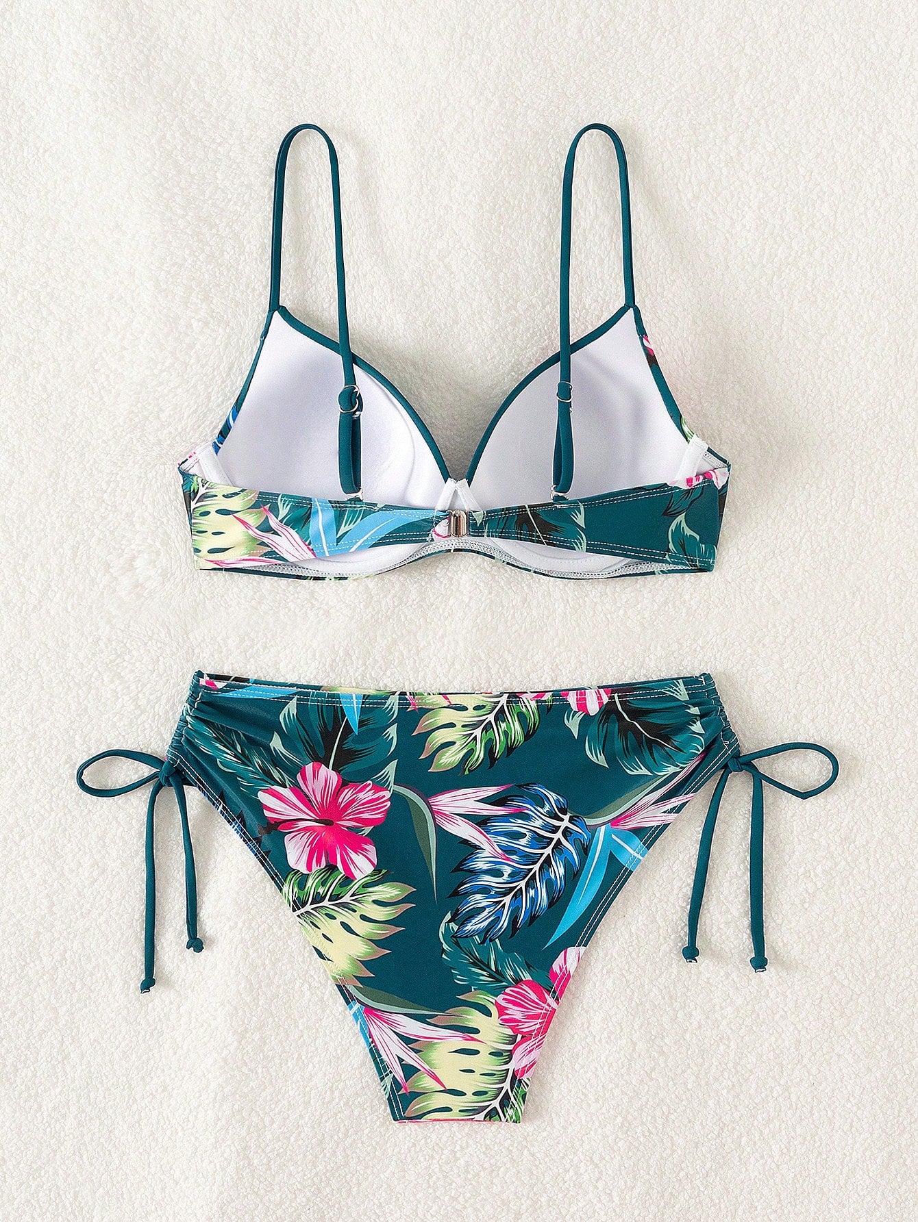Biquíni Feminino com estampa tropical, alças de ombro ajustáveis Catherine