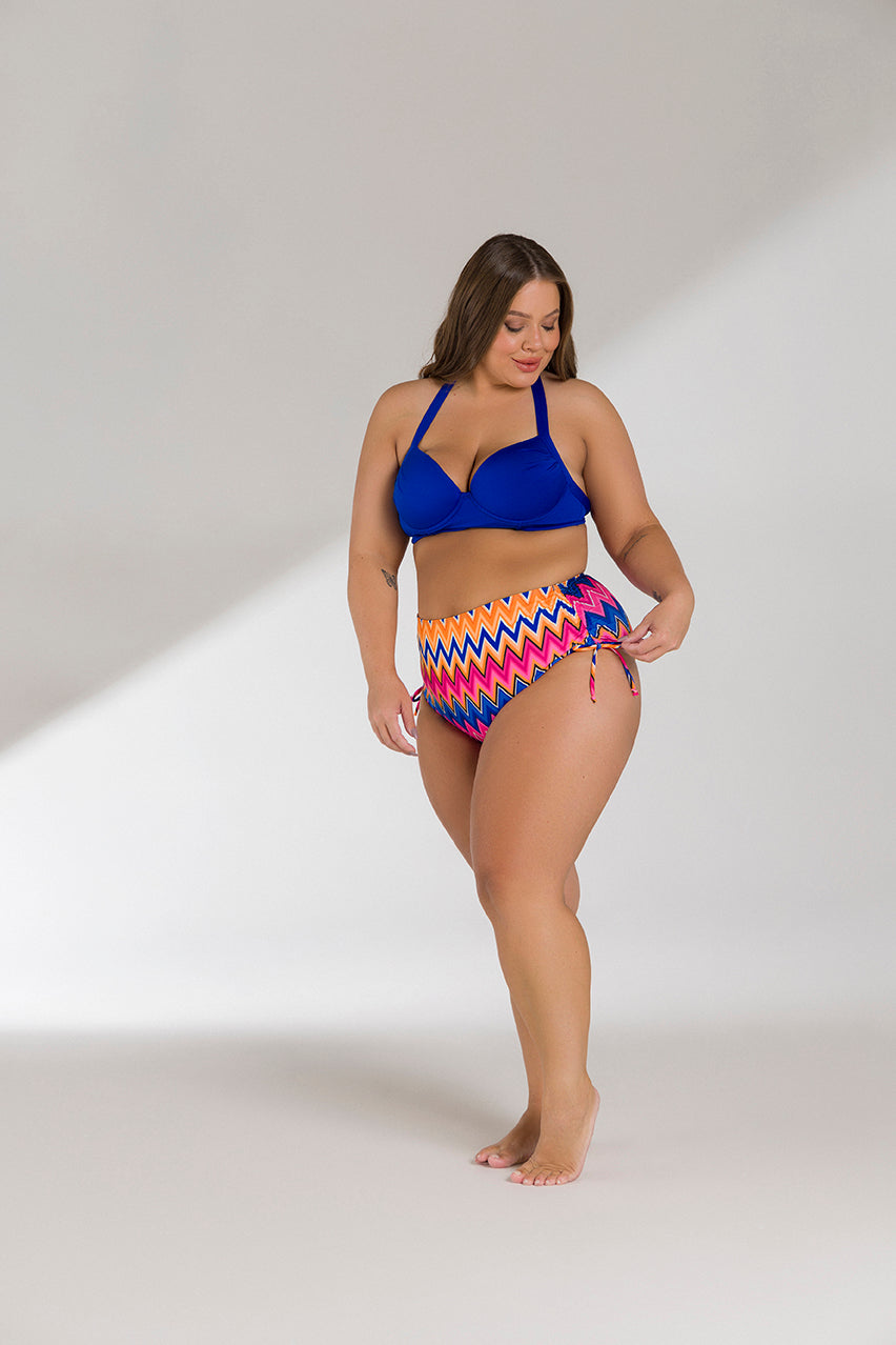 maiô confortável;
maiô clássico feminino;
maiô com franzidos
maiô decote V;
maiô elegante e moderno;
maiô feminino verão;
maiô modelador plus size;
maiô piscina e praia;
maiô plus size alta qualidade;
maiô plus size;
maiô resort e viagens;
maiô sexy plus size;
maiô tendência verão 2025;
moda praia plus size;