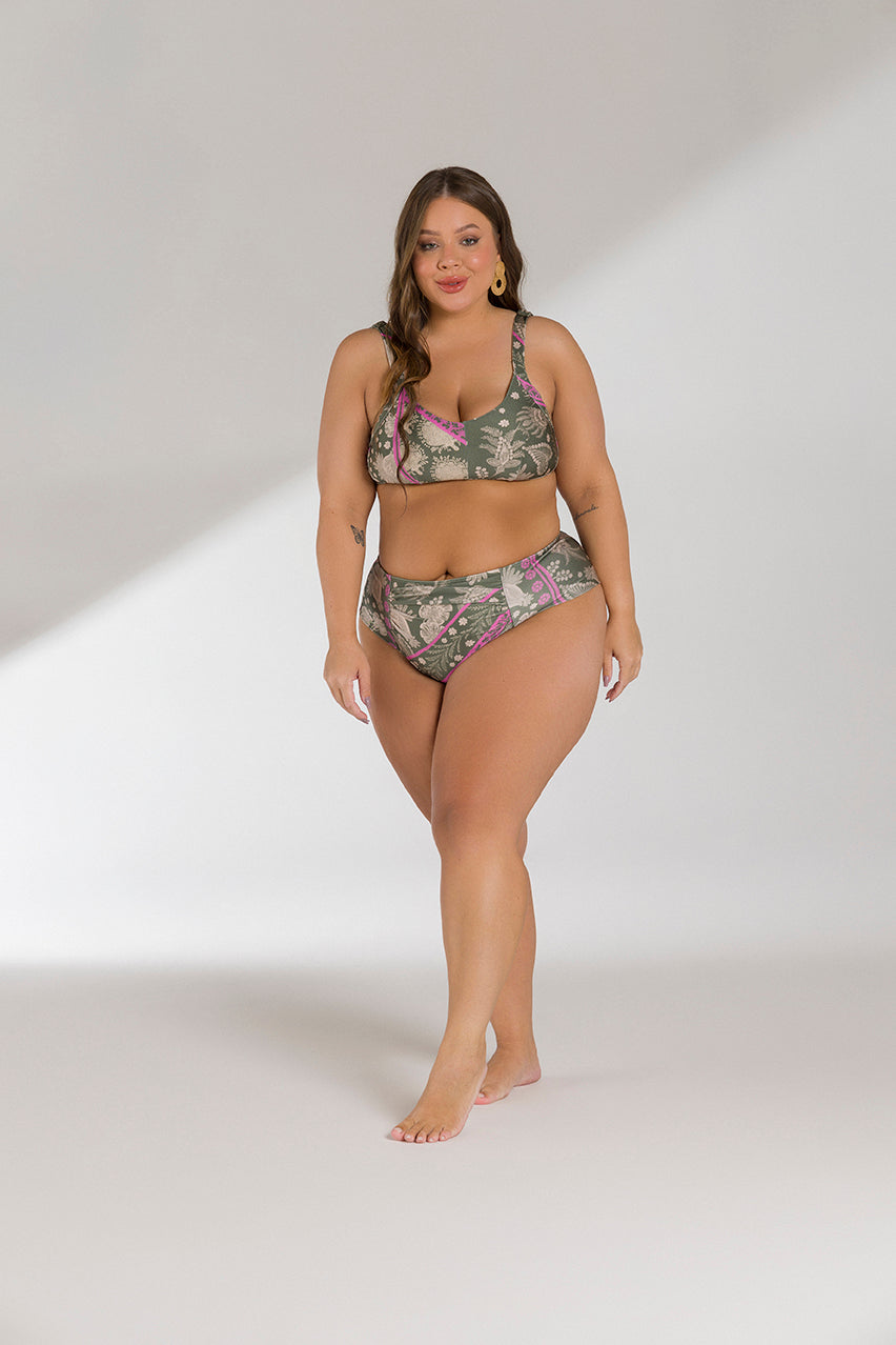 biquíni plus size
biquíni neon
biquíni geometria / tie-dye
biquíni de cintura alta
biquíni cortininha
biquíni asa delta
biquíni animal print
biquíni 'cheeky'
beachwear