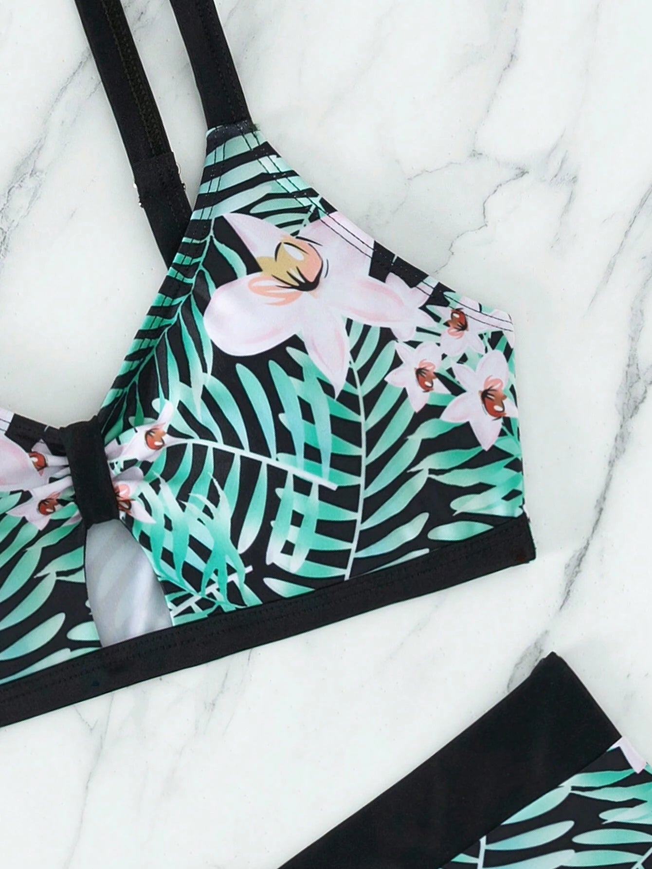 Biquíni Feminino Estampa Tropical Jaya