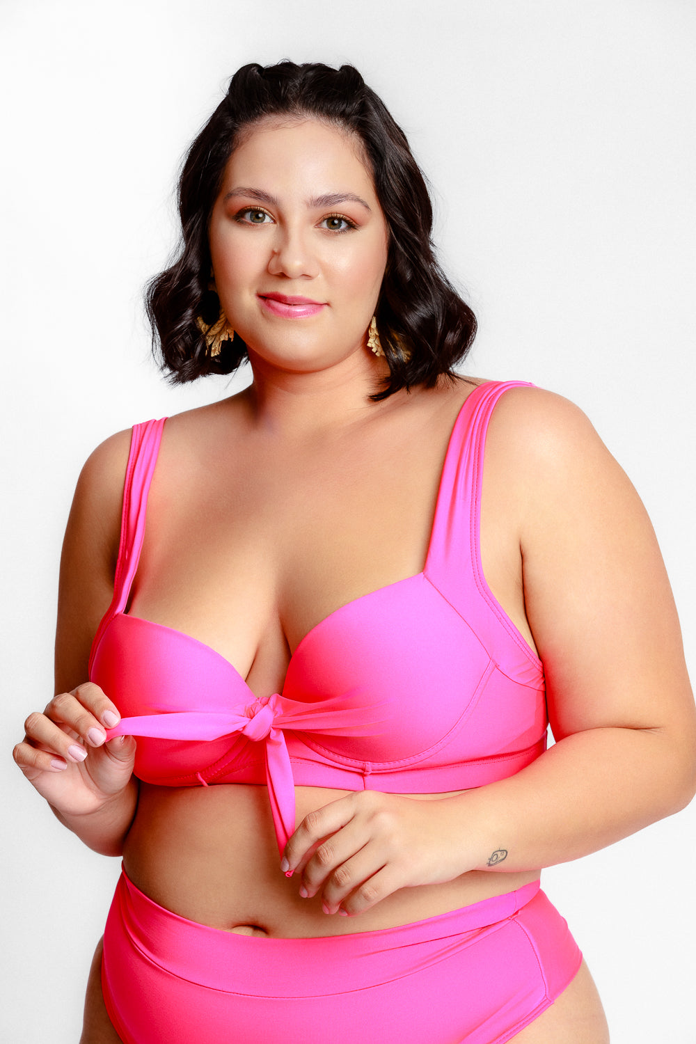 beachwear

biquíni 'cheeky'

biquíni animal print

biquíni asa delta

biquíni cortininha

biquíni de cintura alta

biquíni geometria / tie-dye

biquíni neon

biquíni plus size

biquíni strapless ou sem alças