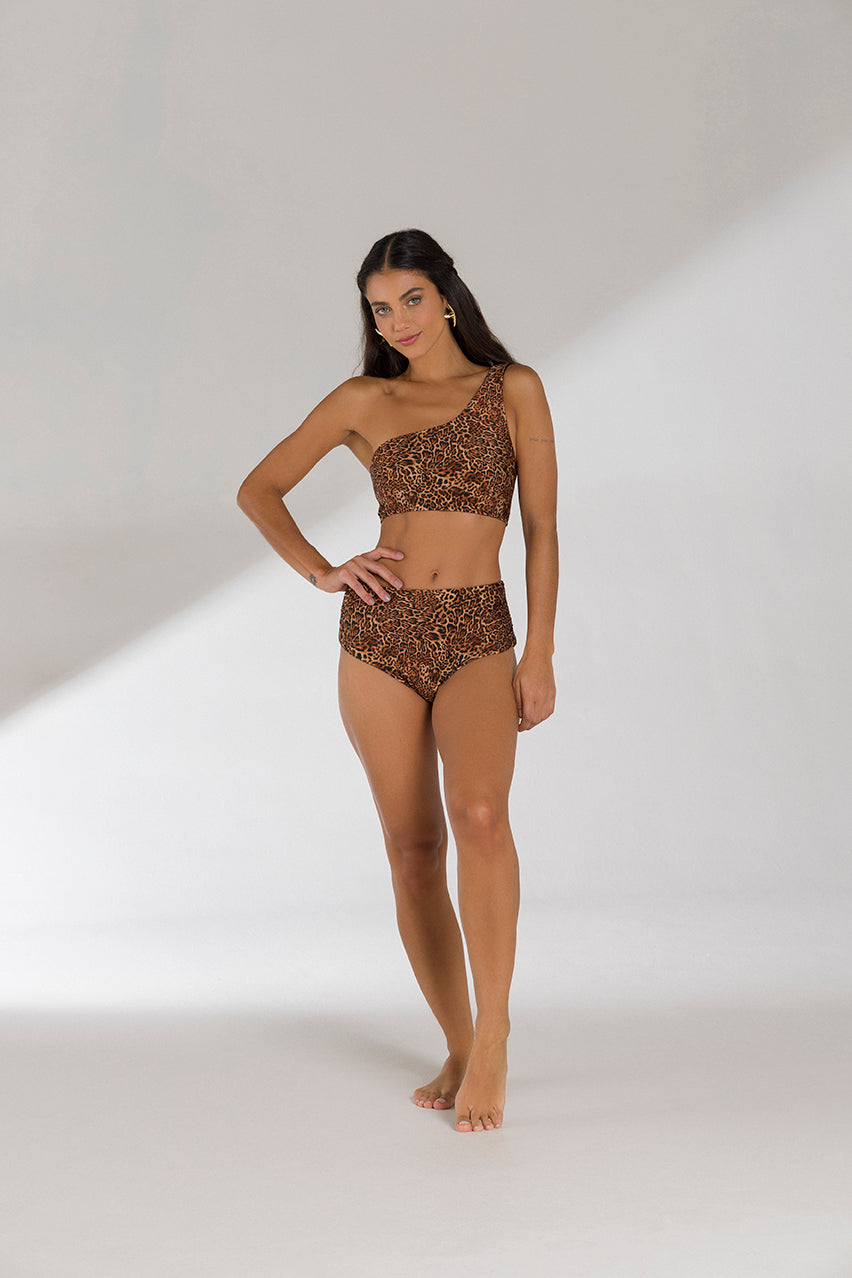 beachwear

biquíni 'cheeky'

biquíni animal print

biquíni asa delta

biquíni cortininha

biquíni de cintura alta

biquíni geometria / tie-dye

biquíni neon

biquíni plus size

biquíni strapless ou sem alças