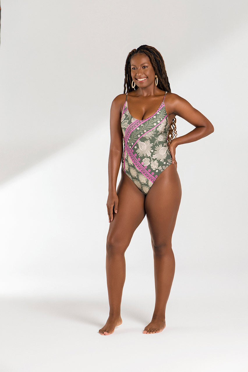 maiô clássico feminino;

maiô anatômico;

maiô azul elegante;

maiô com franzidos

maiô confortável;

maiô decote V;

maiô elegante e moderno;

maiô feminino verão;

maiô modelador plus size;

maiô piscina e praia;

maiô plus size alta qualidade;

maiô plus size;

maiô resort e viagens;

maiô secagem rápida;

maiô sexy plus size;

maiô alonga silhueta;

maiô sofisticado;

maiô tendência verão 2025;


