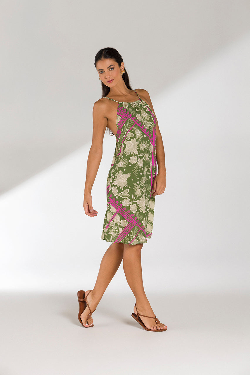 beachwear

Saida de praia

vestuário de banho

modelo sustentável / ecológico

maiô tendência verão 2025;