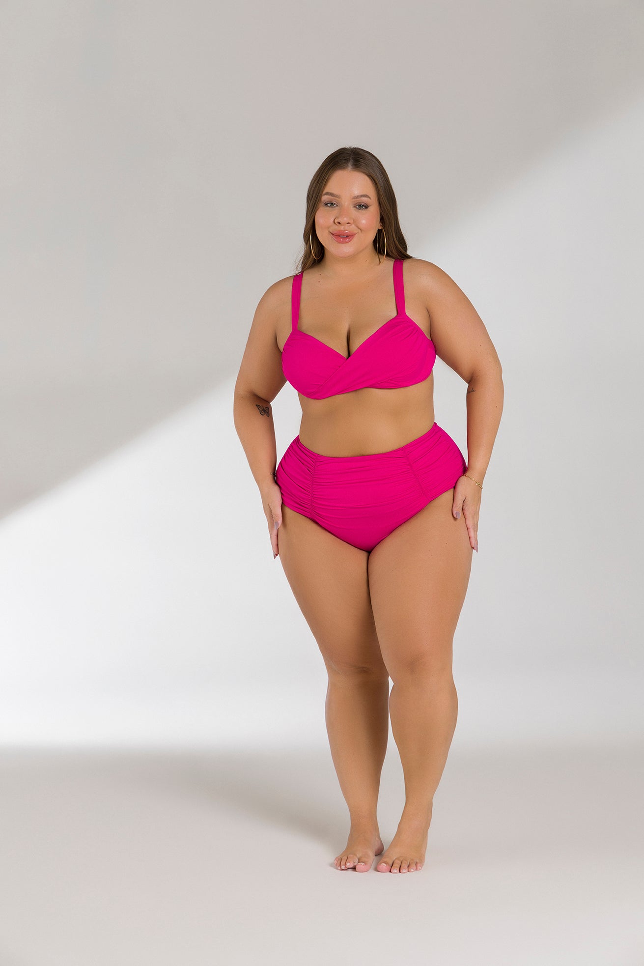 beachwear

biquíni asa delta

biquíni de cintura alta

biquíni cortininha

biquíni plus size

biquínis femininos

maiô plus size;

modelo sustentável / ecológico

moda praia plus size;

